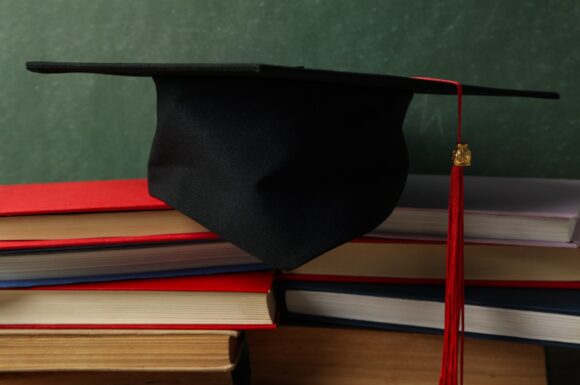 Top Scholarships for Nigerians Students to Study in the UK